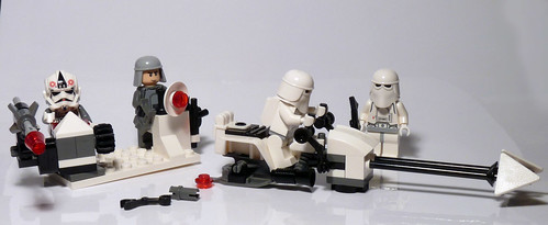 8084 - Snowtrooper Battle Pack - 2010 LEGO Star Wars - set contents