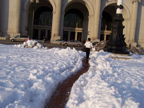 Union Station doesn't clear the snow in the plaza in the front of the building