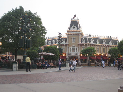 Woo Disneyland!