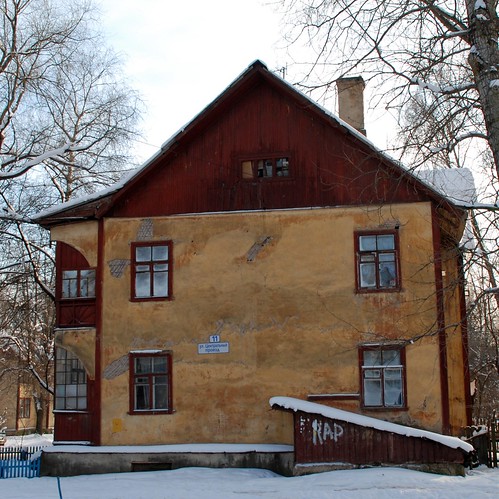 Old house. Krasnogorsk ©  akk_rus