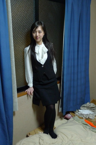 Kiki in her Pachinko worker uniform