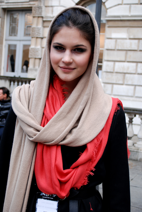 head_scarves2_london_fashion_week