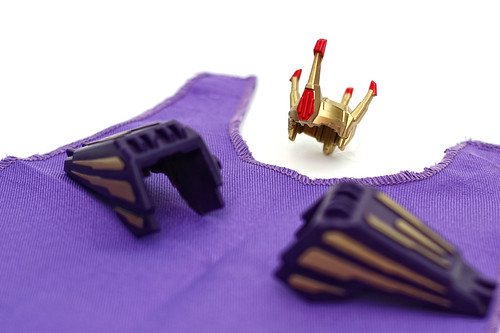 TFC-03 - Screamer's Coronation Crown & Cape Set