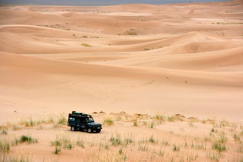 Dune driving, Gobi