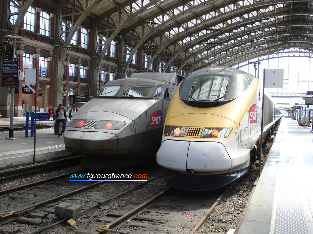The TGV NOL 3306 SNCF alongside with the TGV SE 09 SNCF at Lille Flandres