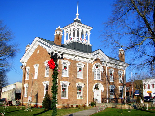 Coffee County Courthouse at Christmas
