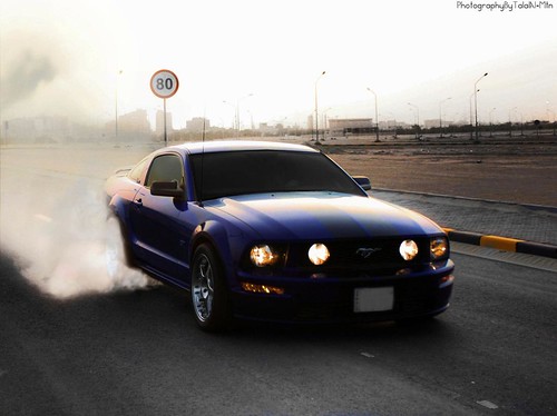 Mustang burnout by Talal AlMtn