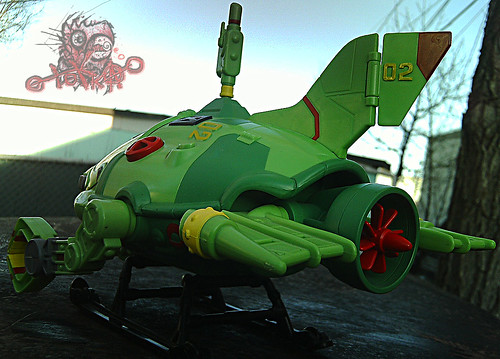 Teenage Mutant Ninja Turtles :: SHELL SUB..; pivoting rear engine, free spinning prop 