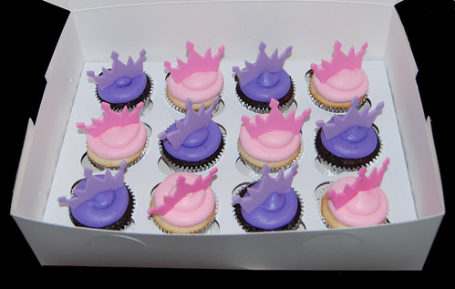 box of princess tiara cupcakes