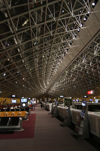 Charles De Gaulle International Airport at 5am