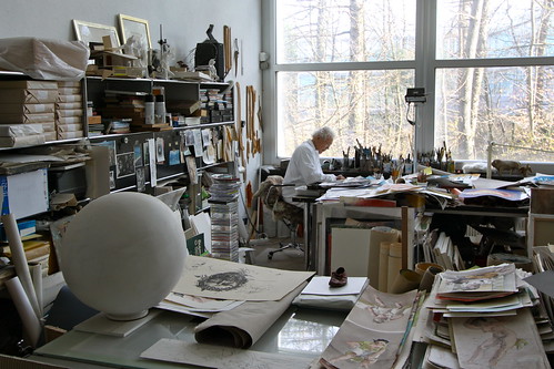 Hans Erni in seinem Atelier in Luzern 2 ©  J
