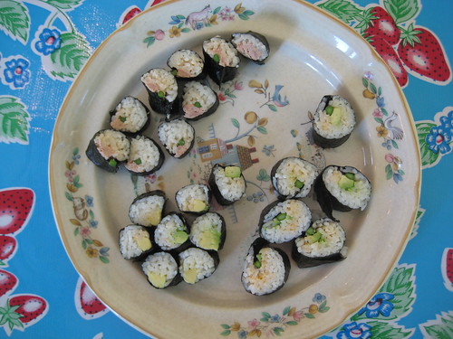 sushi: avocado, spicy tuna with asparagus, spicy asparagus