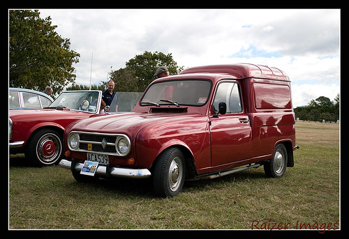 1972 Renault 4 Fourgonnette A participant in the national classic car rally