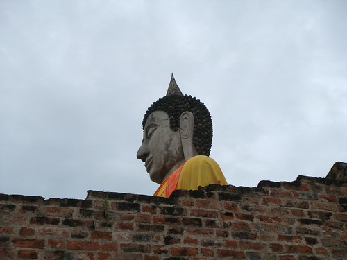 Thailand: Buddha Jump Over The Wall