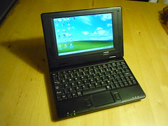 Mini Netbook: running Windows CE 5.0