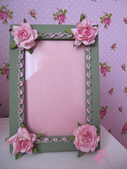 Romantic picture frame