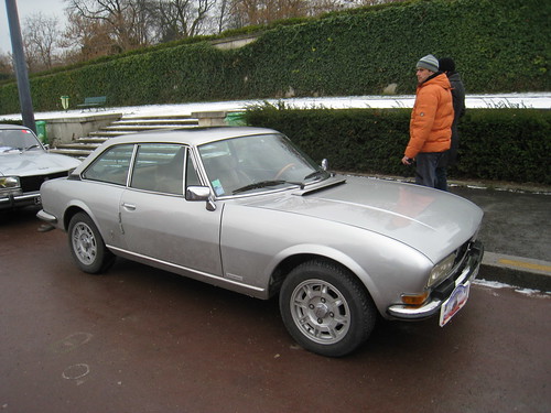 PEUGEOT 504 COUPE image by AlainDurand 