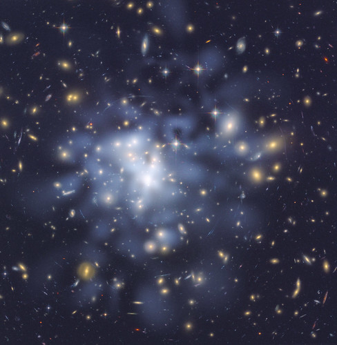 Mapping the Invisible - Hubble Yields Clues to Galaxy Cluster Growth