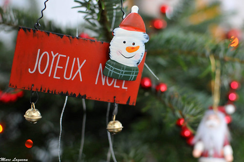 JOYEUX NOEL / MERRY CHRISTMAS