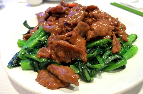 Stir-Fry Beef with Kai Lan