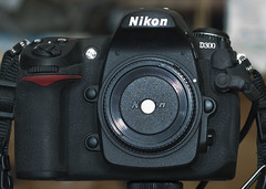 Pinhole lens on a D300