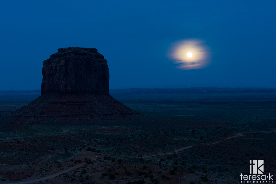Monument Valley, Utah, Arizona, Full Moon, Red Rock, Teresa K photography