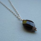 Simple Onyx Necklace