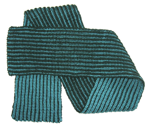 BEBEB Scarf by Nancy Marchant, a free knit pattern with a two color cast on