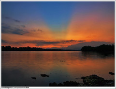 Pagi di Mengkabong (sam4605) Tags: morning sunrise landscape ed olympus malaysia borneo sabah rol rayoflight tuaran zd mengkabong sabahborneo 1442mm kotkinabalu