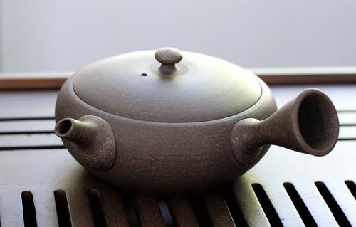 TeaChat - Oldest and Largest Tea Forum Online - Show Off Your Pots 