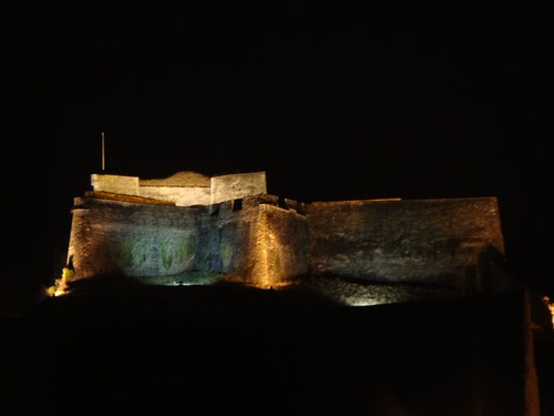 Fort Charlemont in Givet, night-lit...