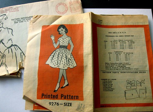 Vintage Mail Order Printed Pattern 9276 Girl's Dress