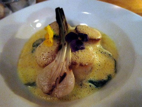 Scallop with Spinach, Yogurt-Curry Sauce, Spring Garlic and Violet Flowers