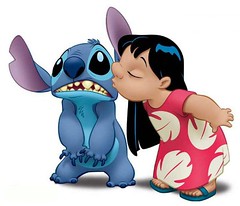 Lilo kissing Stitch