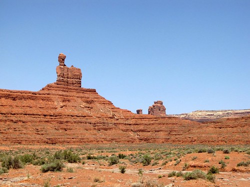 Valley of the Gods-1