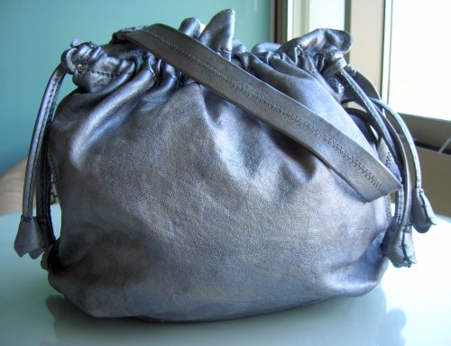 DIY: Leather Handbag Renewal