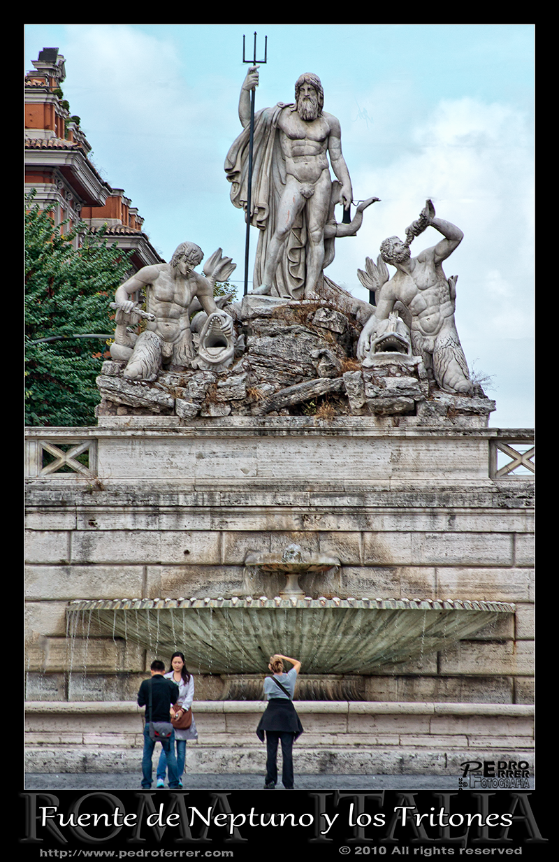 Roma - Piazza del Popolo - Fuente Neptuno y Tritones