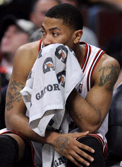 Derrick Rose and the Bulls got punched in the mouth by the Clippers.