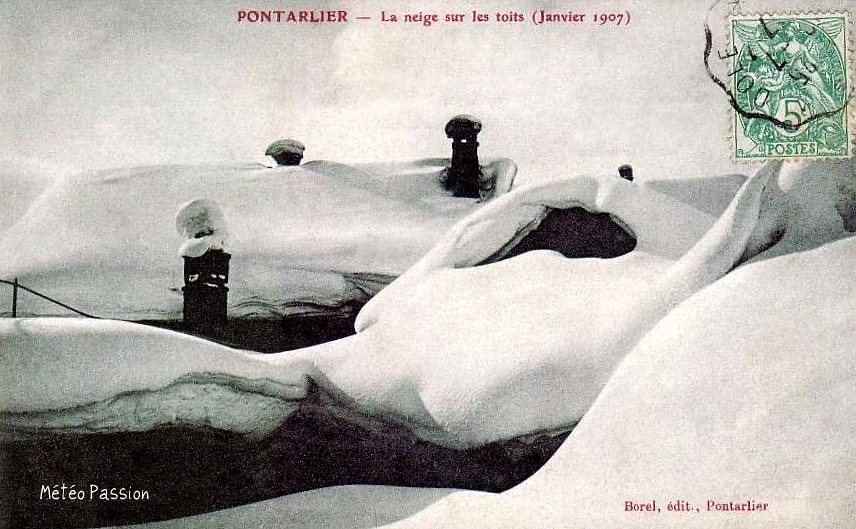 toits de Pontarlier sous la neige fin janvier 1907
