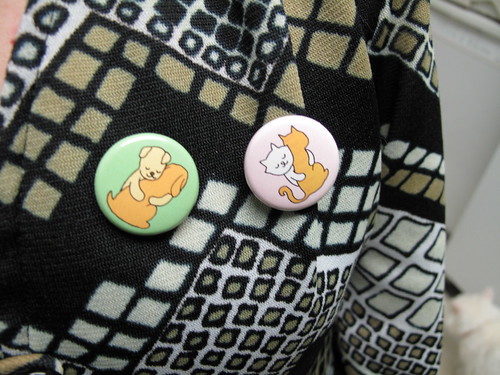 Doggie Hugs and Kitty Hugs buttons.