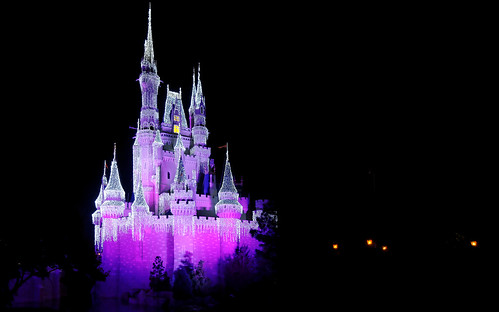 magic kingdom castle christmas. Magic Kingdom Cinderella#39;s Castle at Christmas. with pink lighting