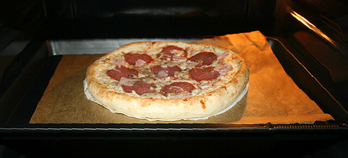 06 - Pizza im Ofen