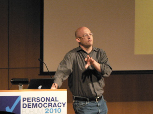 Clay Shirky speaks at PDF2010