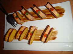 Sandwiches de terrina de foie gras, sobaos pasiegos y confitura de zanahoria