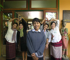 Thai ladies at Lab Lae