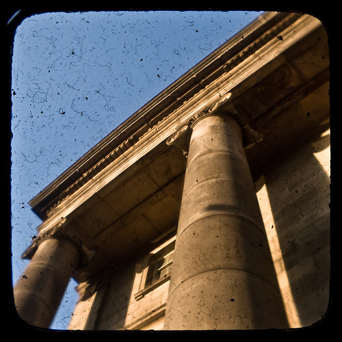 Curzon Street Station by Pete Ashton on flickr (click picture for the original)