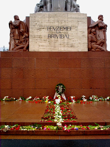 Flowers at the Freedom Monument