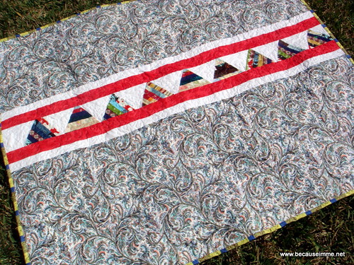 triangle strip quilt back