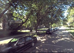a residential street in the Logan Square neighborhood (via Google Earth)