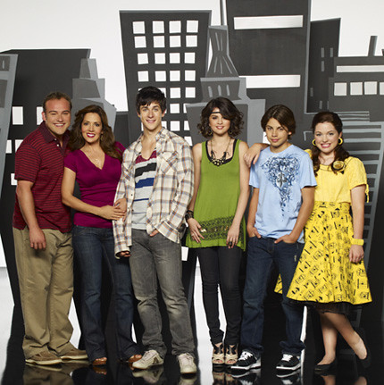wizards of waverly place cast. WIZARDS OF WAVERLY PLACE -